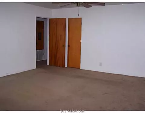 604 Ethel Blvd, Bryan, TX 77802 photo 4