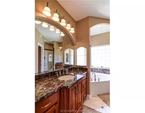 7732 Hidden, Bryan, TX 77808 photo 19