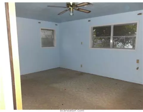 707 21st St, Bryan, TX 77803 photo 3