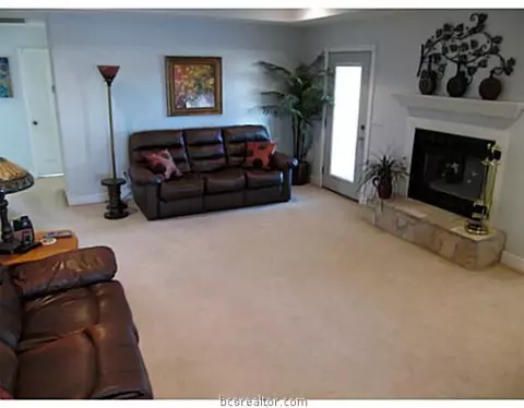 15723 Pine Tree Rd, Bryan, TX 77808 photo 7