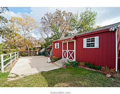 3702 Williams Trace Dr, Bryan, TX 77808 photo 24
