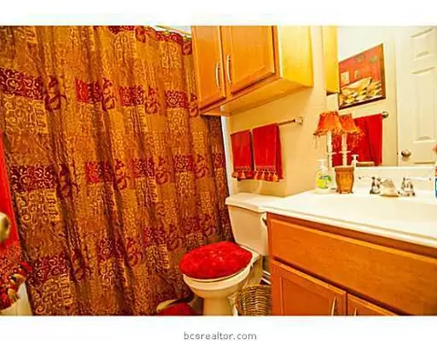 3702 Williams Trace Dr, Bryan, TX 77808 photo 9