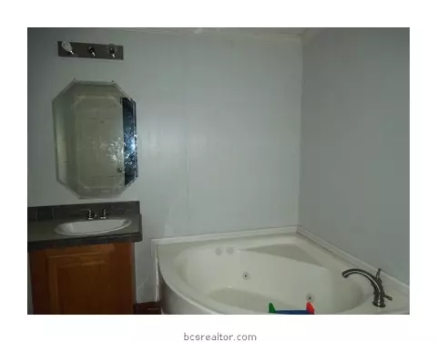 4868 Sagebrush Dr, Bryan, TX 77808 photo 11