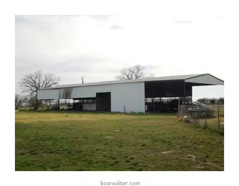 4868 Sagebrush Dr, Bryan, TX 77808 photo 3