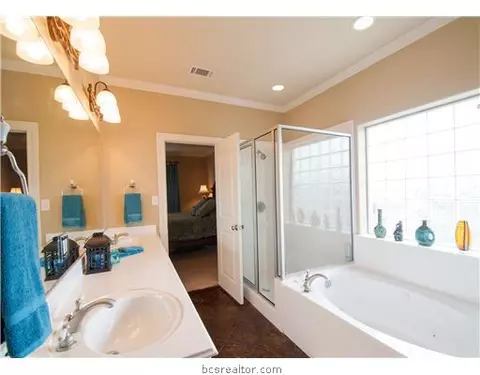 5715 Easterling, Bryan, TX 77808 photo 14