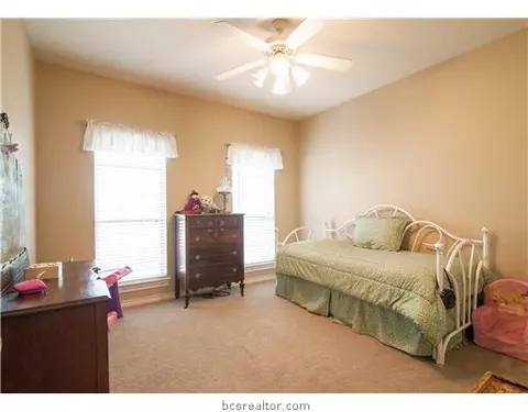 5715 Easterling, Bryan, TX 77808 photo 17