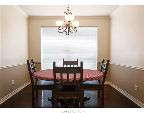5715 Easterling, Bryan, TX 77808 photo 11