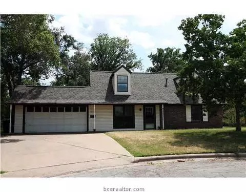 900 Jane Ln, Bryan, TX 77802 photo 1