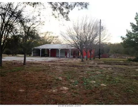 11089 Grassbur Rd, Bryan, TX 77808 photo 4
