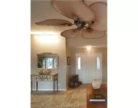 4409 Leonard Rd, Bryan, TX 77807 photo 5