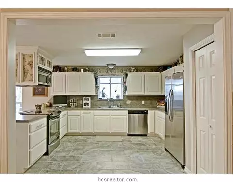 4409 Leonard Rd, Bryan, TX 77807 photo 10