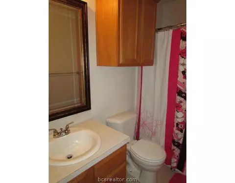 2901 Elise Ln, Bryan, TX 77802 photo 9