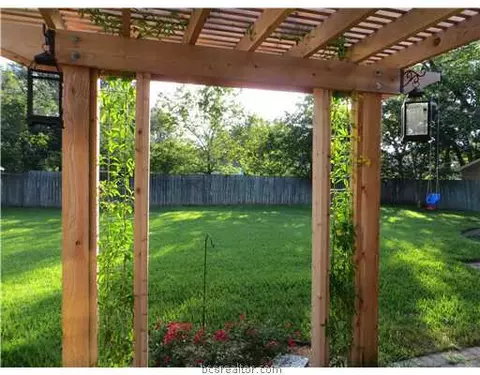 1414 E 29th St, Bryan, TX 77802 photo 8