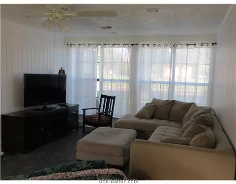 1414 E 29th St, Bryan, TX 77802 photo 5