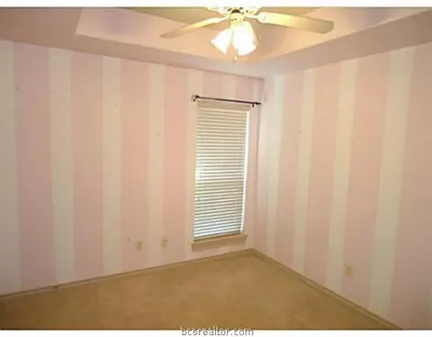 6202 Cromwell Ct, Bryan, TX 77802 photo 11