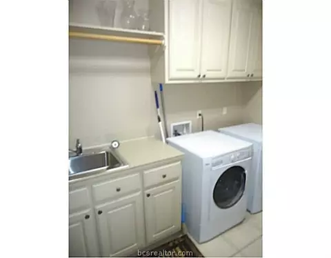 6202 Cromwell Ct, Bryan, TX 77802 photo 16