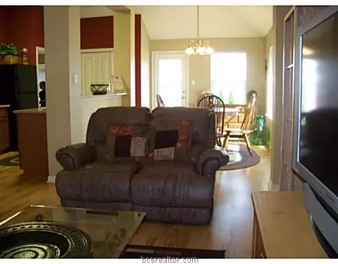 2030 Mountain Wind, Bryan, TX 77807 photo 3