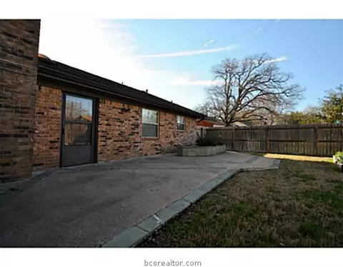 2905 Hillside Dr, Bryan, TX 77802 photo 23