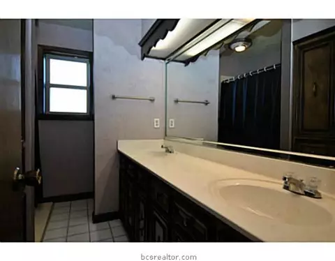 2905 Hillside Dr, Bryan, TX 77802 photo 15