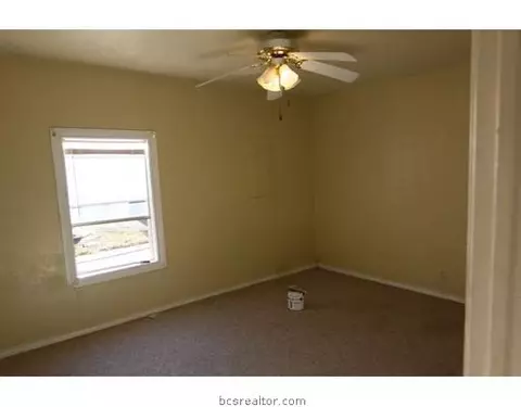 10894 Forsthoff Rd, Bryan, TX 77808 photo 3
