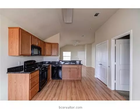 2035 Mountain Wind, Bryan, TX 77807 photo 4