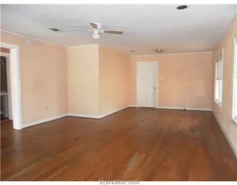 1317 Park St, Bryan, TX 77803 photo 5
