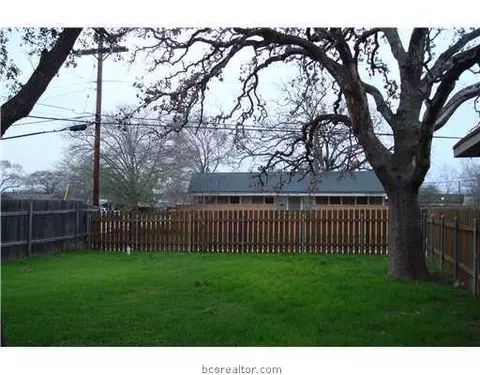 322 Dunn St, Bryan, TX 77801 photo 10