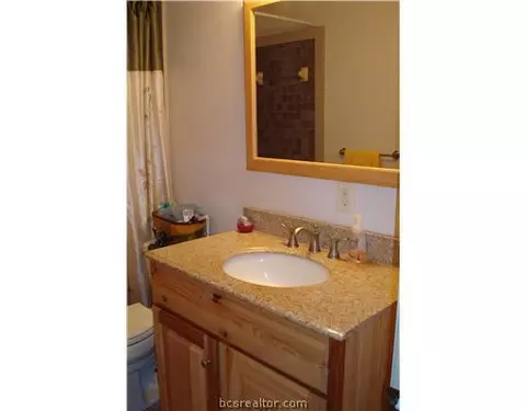322 Dunn St, Bryan, TX 77801 photo 7