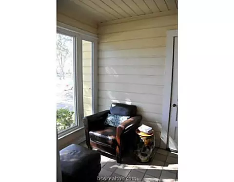 1402 Bennett St, Bryan, TX 77802 photo 7