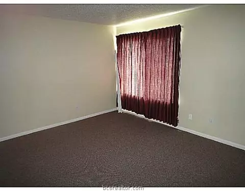2309 De Lee, Bryan, TX 77802 photo 8