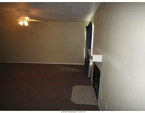2309 De Lee, Bryan, TX 77802 photo 7