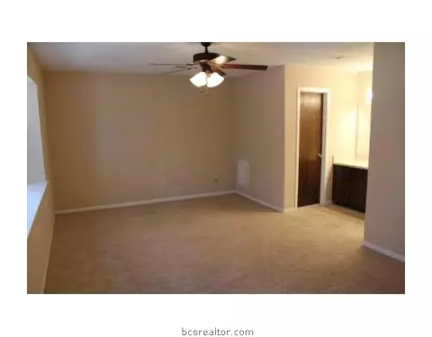 4104 Willow Oak, Bryan, TX 77802 photo 6