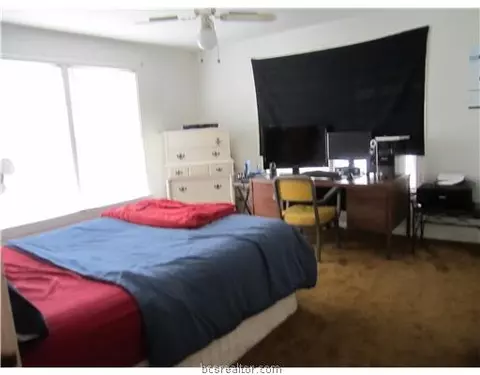 1307 E 25th St, Bryan, TX 77803 photo 4