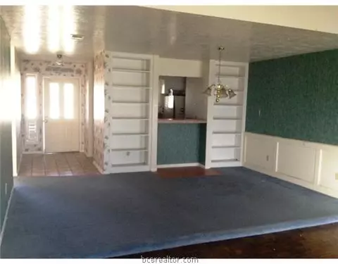 4302 Meadowbrook, Bryan, TX 77802 photo 5