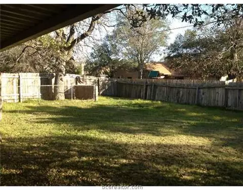 4302 Meadowbrook, Bryan, TX 77802 photo 12