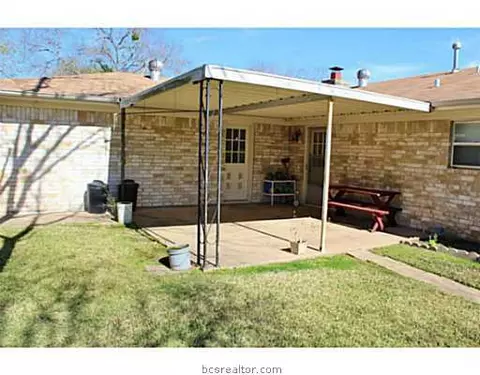 3900 Oak Bend Dr, Bryan, TX 77802 photo 8
