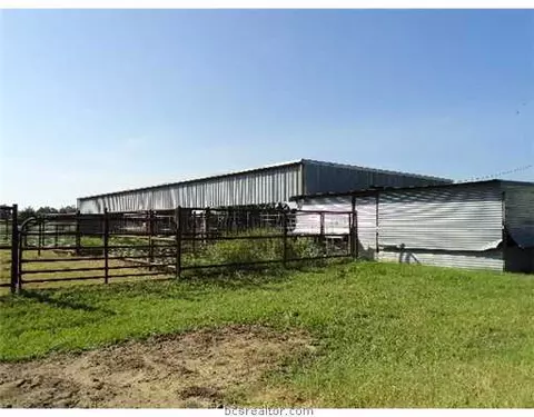 9925 Arnold Ln, Bryan, TX 77808 photo 11