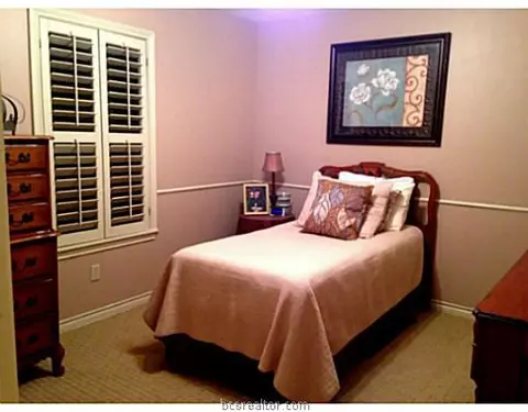 4308 Warwick Dr, Bryan, TX 77802 photo 16