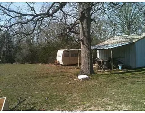 220 Rustic Oaks Dr, Bryan, TX 77808 photo 12