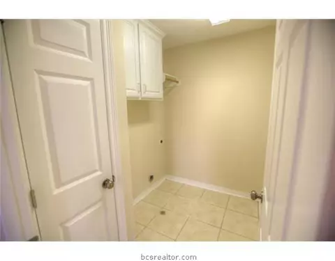 2105 Williams, Bryan, TX 77802 photo 11