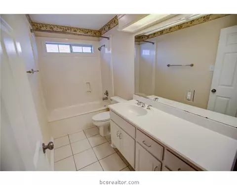 2105 Williams, Bryan, TX 77802 photo 14