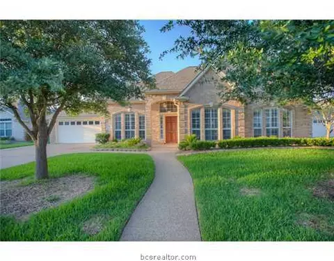 2105 Williams, Bryan, TX 77802 photo 1