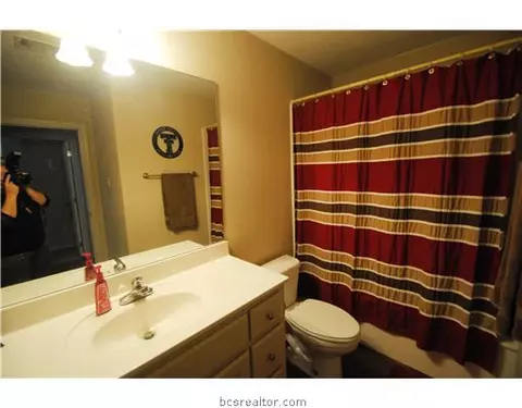 912 29th St, Bryan, TX 77803 photo 8