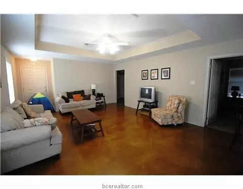 912 29th St, Bryan, TX 77803 photo 4
