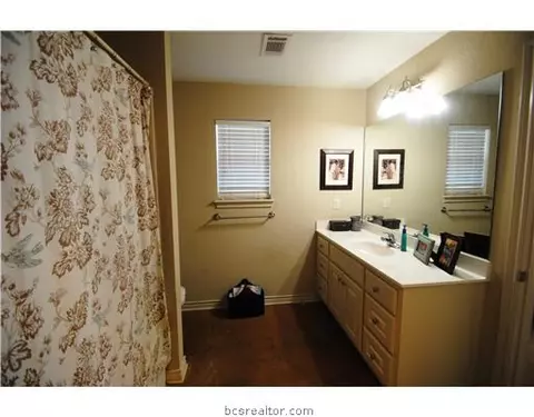 912 29th St, Bryan, TX 77803 photo 10