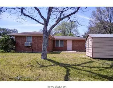 2001 Vinewood, Bryan, TX 77802 photo 14