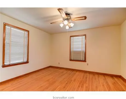 2001 Vinewood, Bryan, TX 77802 photo 10