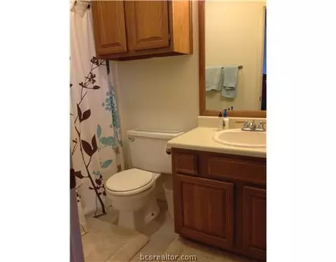 2805 Oakside, Bryan, TX 77802 photo 12