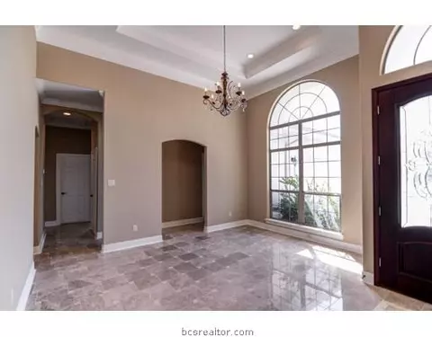 2001 Lis Ln, Bryan, TX 77807 photo 13