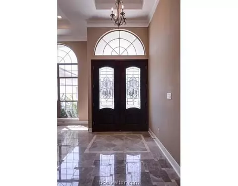 2001 Lis Ln, Bryan, TX 77807 photo 12
